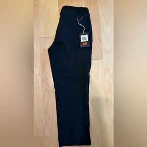 NWT Women’s Nike golf dri fit capris size 0